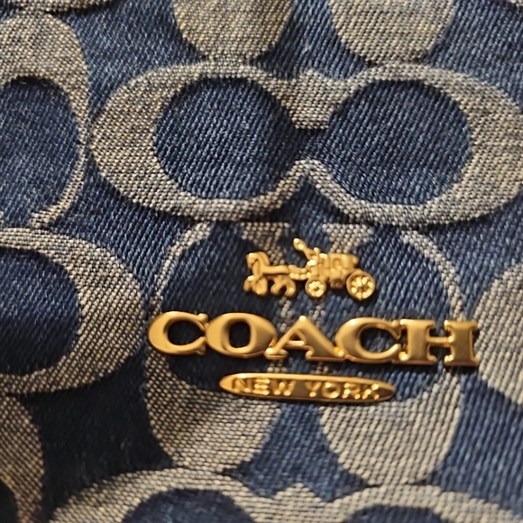 Coach Laurel Shoulder Bag Signature Denim - Picture 5 of 6